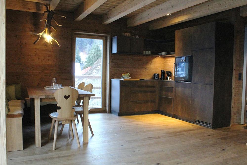 Pluenggas Chalets Gaschurn Esterno foto